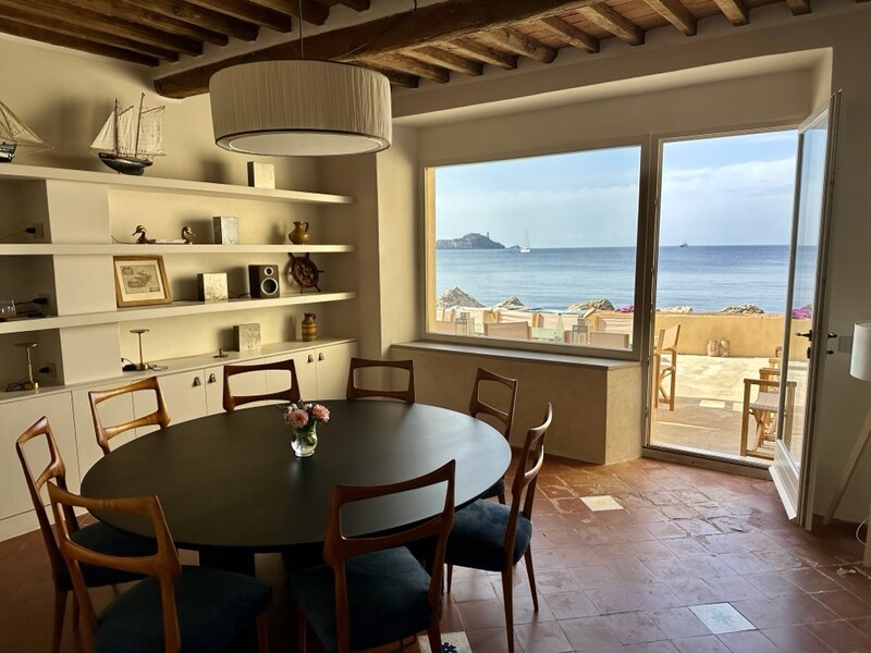 Dining Room and terrace.